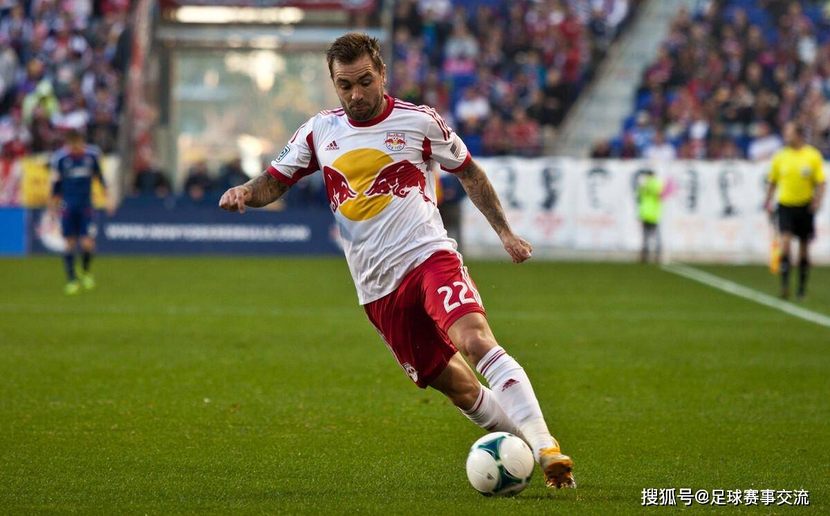 关于集结日西汉姆备战意甲，状态回暖细节曝光，赛场秩序良好，赛程密集仍需轮换的信息